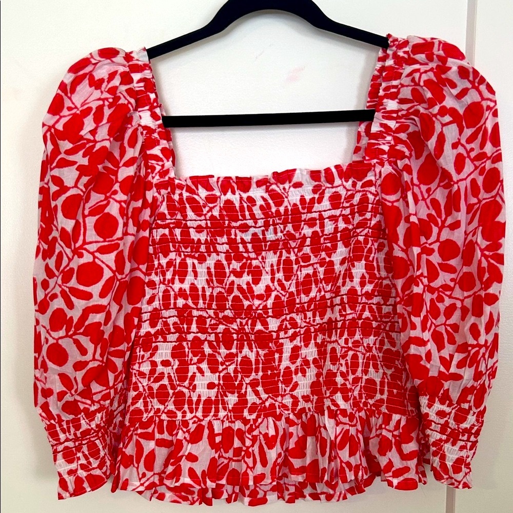 Ro’s Garden Red Floral Smocked Square-Neck Puff-Sleeve Blouse